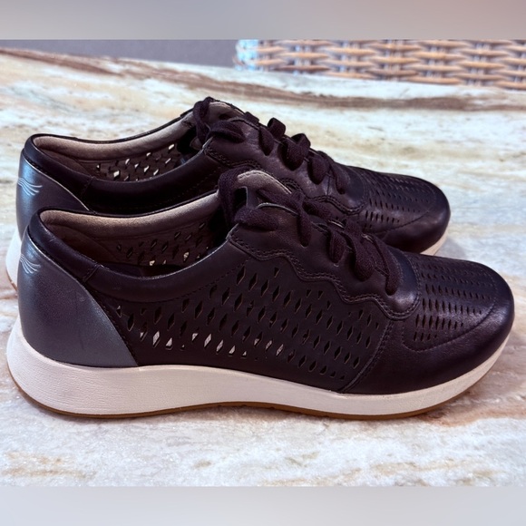 Women’s DANSKO Charlie black leather fashion sneakers- Size 40 - Picture 6 of 10